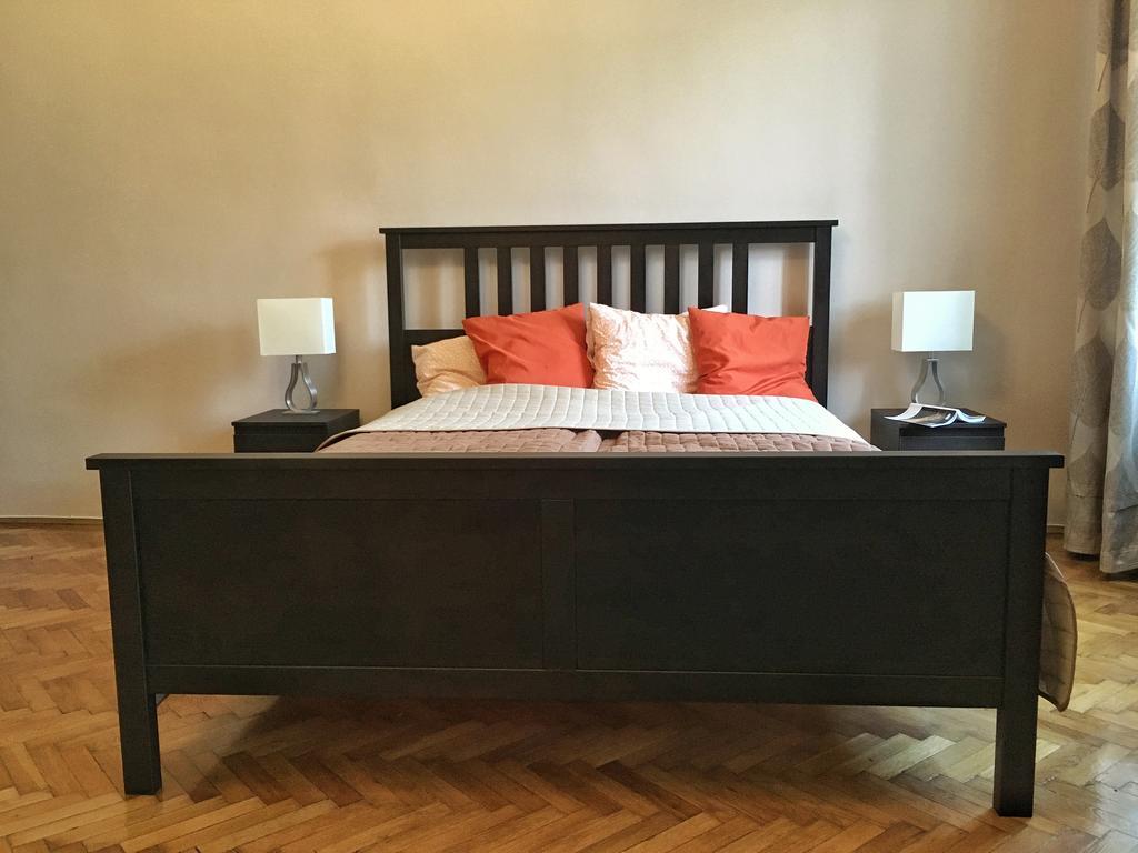 Diamonds Apartment With 2 Rooms Near Guzsdu Udvar Budapest Eksteriør billede