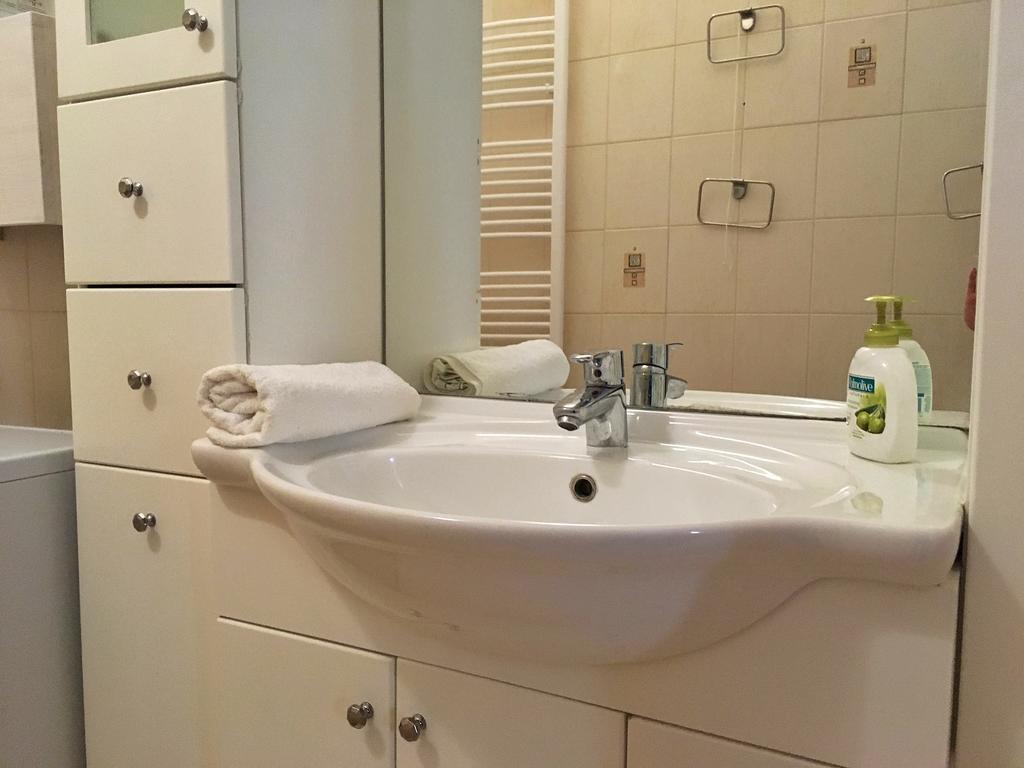 Diamonds Apartment With 2 Rooms Near Guzsdu Udvar Budapest Eksteriør billede